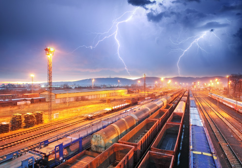 industria-ferroviaria-fegemu-landing-raycap